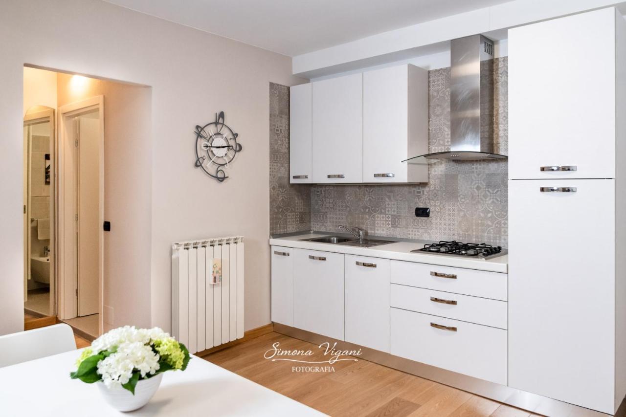 Feel At Home - Nel Cuore Di Lovere Exteriör bild