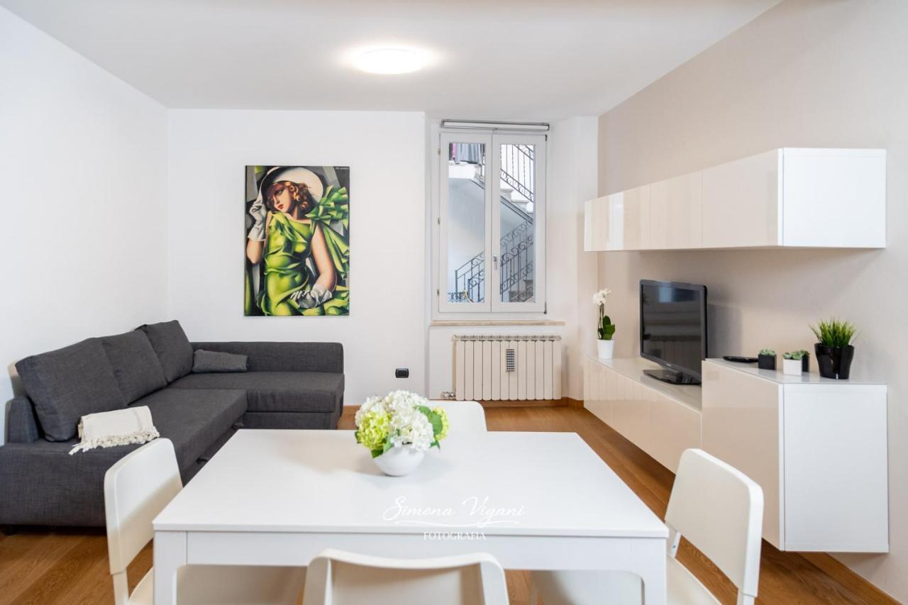Feel At Home - Nel Cuore Di Lovere Exteriör bild