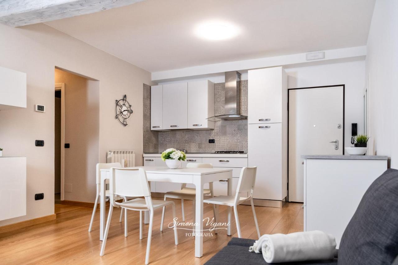 Feel At Home - Nel Cuore Di Lovere Exteriör bild